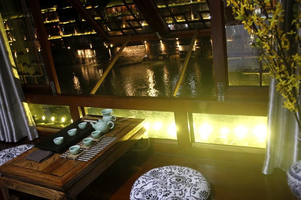 Fenghuang 1St Apartment Exterior photo