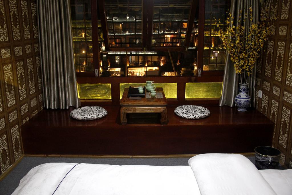 Fenghuang 1St Apartment Exterior photo