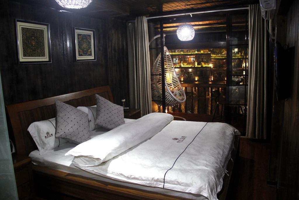 Fenghuang 1St Apartment Exterior photo