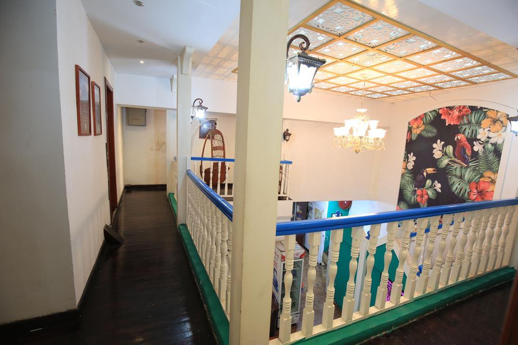 Fenghuang 1St Apartment Exterior photo